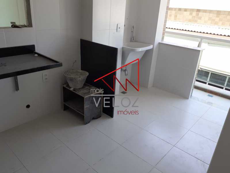 Apartamento à venda com 3 quartos, 98m² - Foto 7