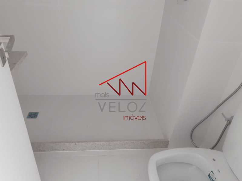 Apartamento à venda com 3 quartos, 98m² - Foto 21