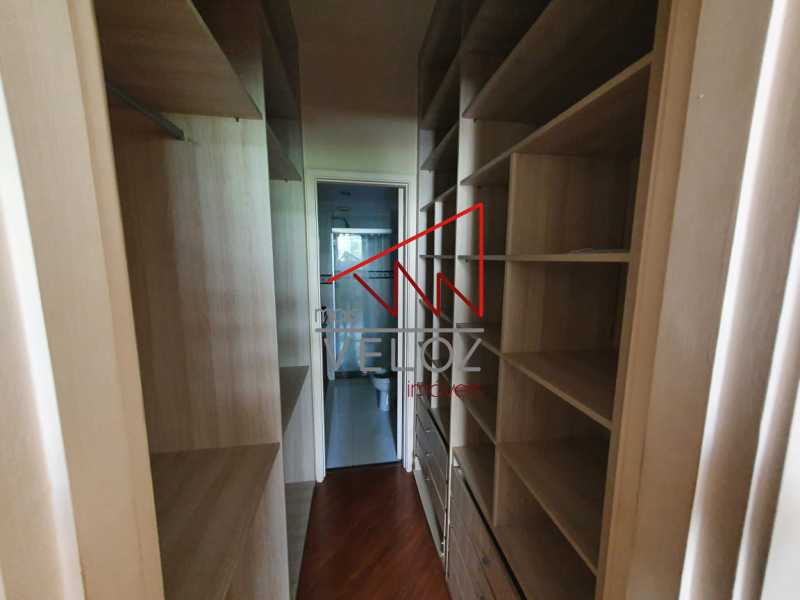 Apartamento à venda com 3 quartos, 150m² - Foto 17