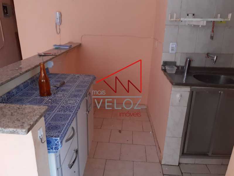 Apartamento à venda com 1 quarto, 55m² - Foto 2