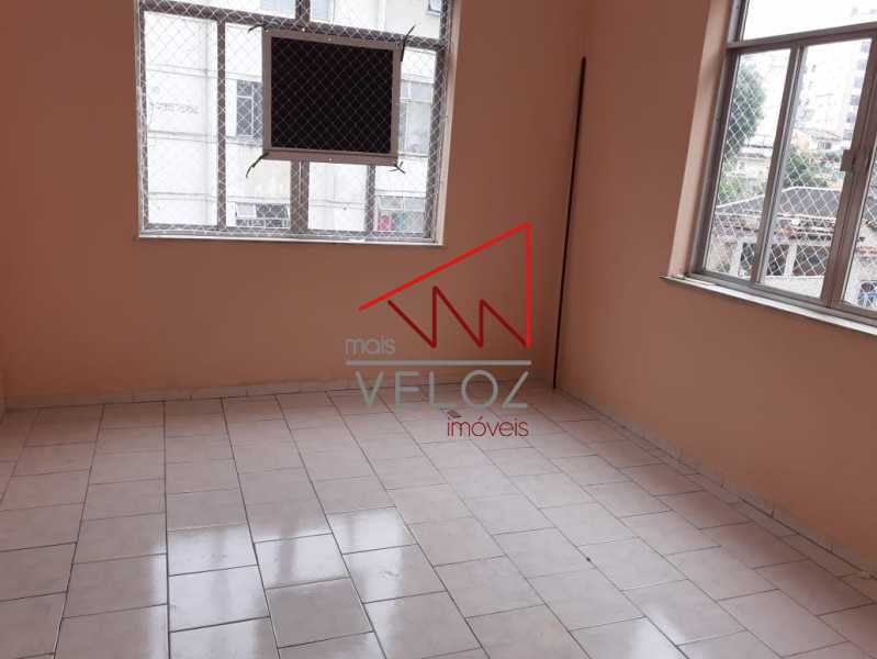 Apartamento à venda com 1 quarto, 55m² - Foto 13