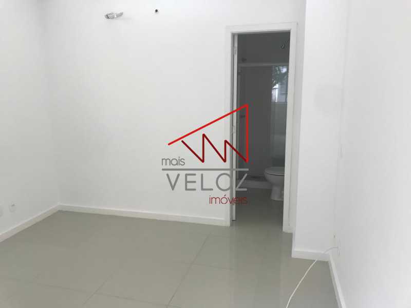 Apartamento à venda com 2 quartos, 69m² - Foto 10