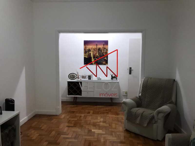 Apartamento à venda com 4 quartos, 160m² - Foto 1