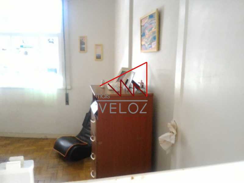 Apartamento à venda com 3 quartos, 84m² - Foto 2