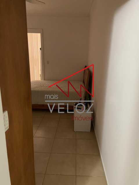 Apartamento à venda com 3 quartos, 107m² - Foto 7