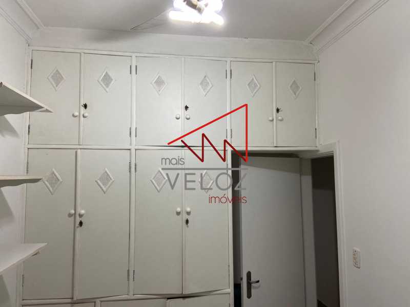 Apartamento à venda com 3 quartos, 107m² - Foto 11