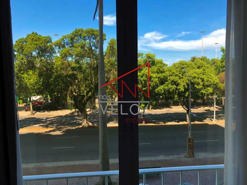 Apartamento, 3 quartos, 240 m² - Foto 4