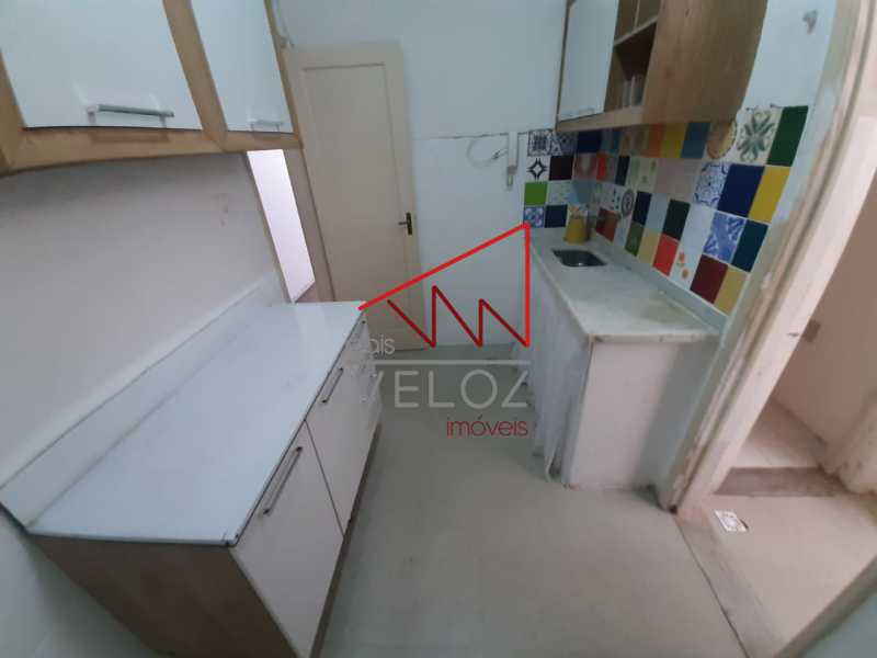 Apartamento à venda com 2 quartos, 72m² - Foto 21