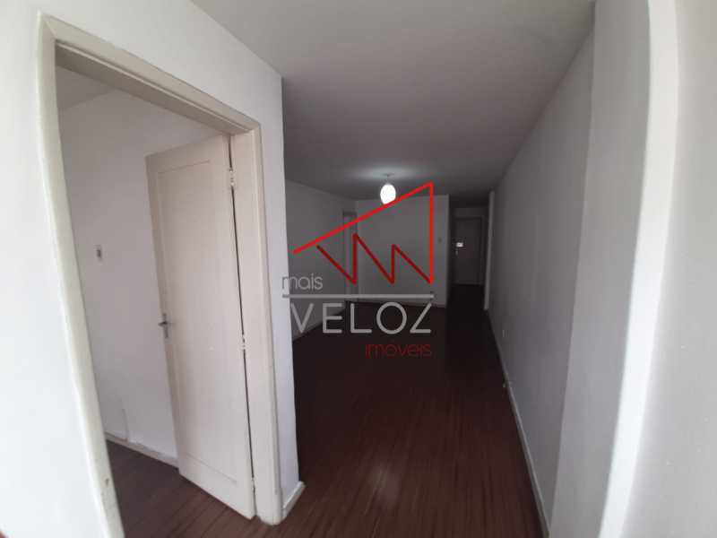 Apartamento à venda com 2 quartos, 72m² - Foto 16