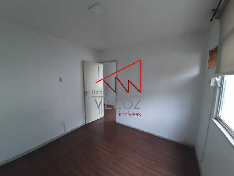 Apartamento à venda com 2 quartos, 72m² - Foto 18