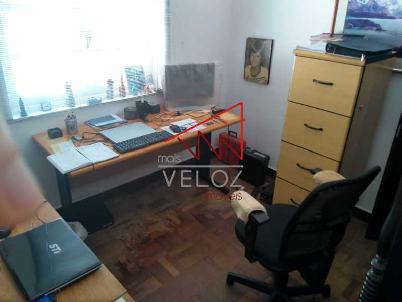 Casa de Condomínio à venda com 3 quartos, 200m² - Foto 9