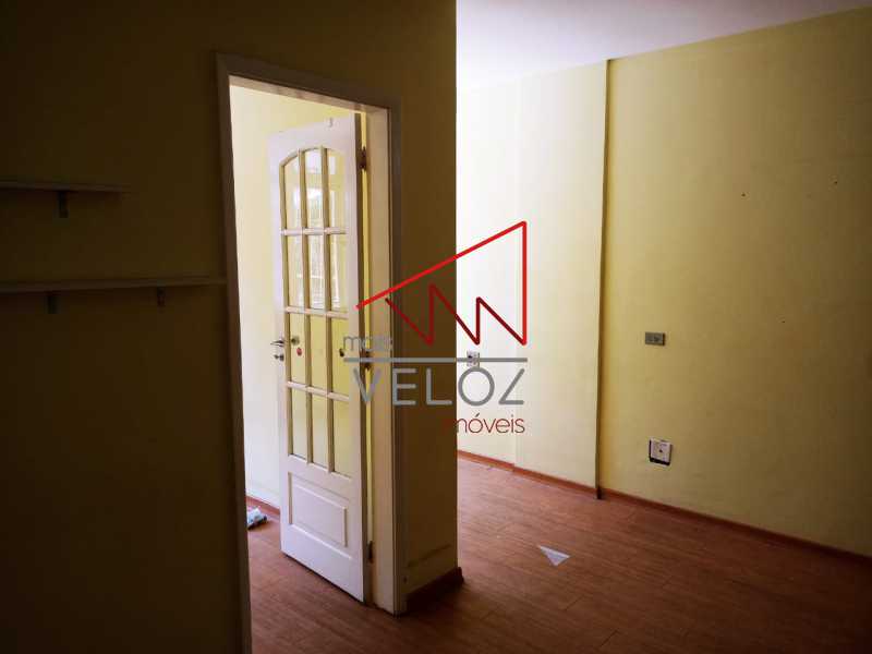 Apartamento à venda com 1 quarto, 40m² - Foto 16