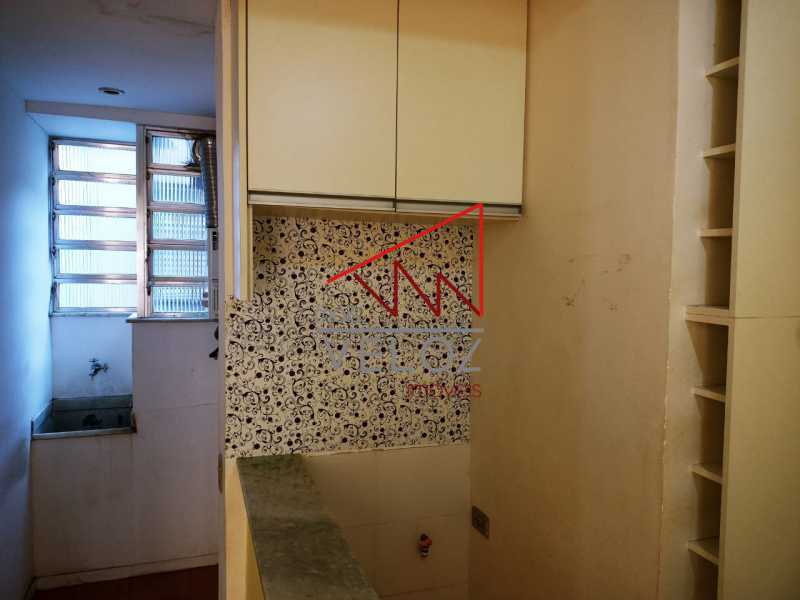 Apartamento à venda com 1 quarto, 40m² - Foto 11