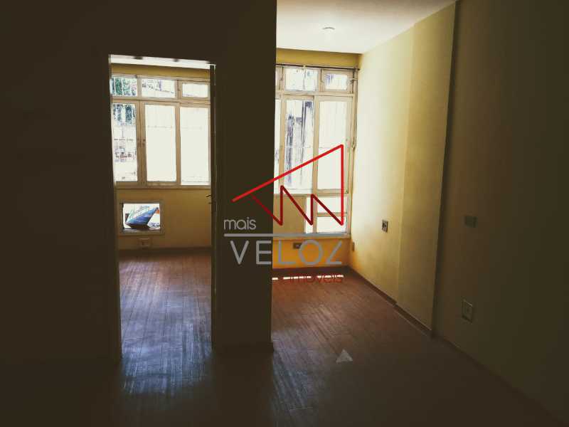 Apartamento à venda com 1 quarto, 40m² - Foto 15