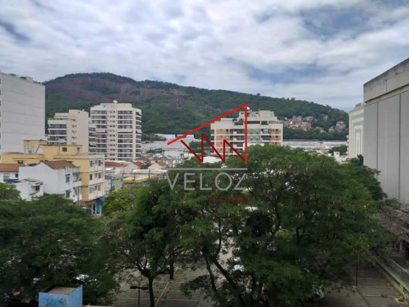 Apartamento à venda com 3 quartos, 99m² - Foto 3