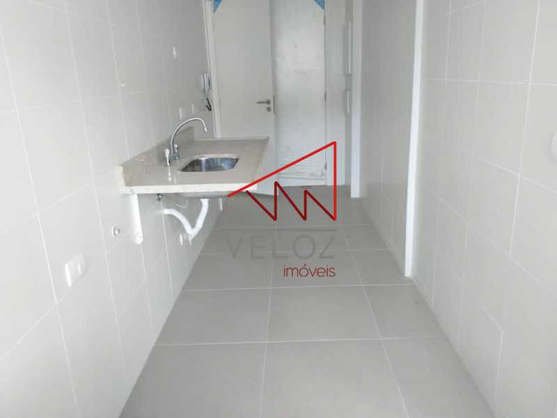 Apartamento à venda com 3 quartos, 99m² - Foto 25