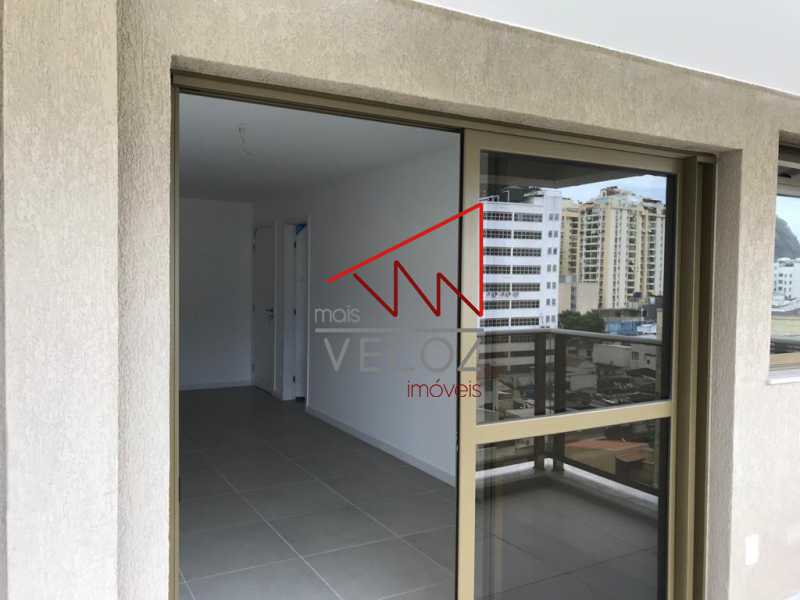 Apartamento à venda com 3 quartos, 99m² - Foto 13