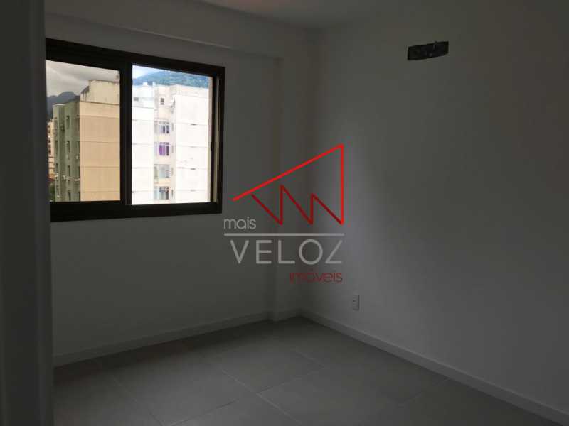 Apartamento à venda com 3 quartos, 99m² - Foto 21