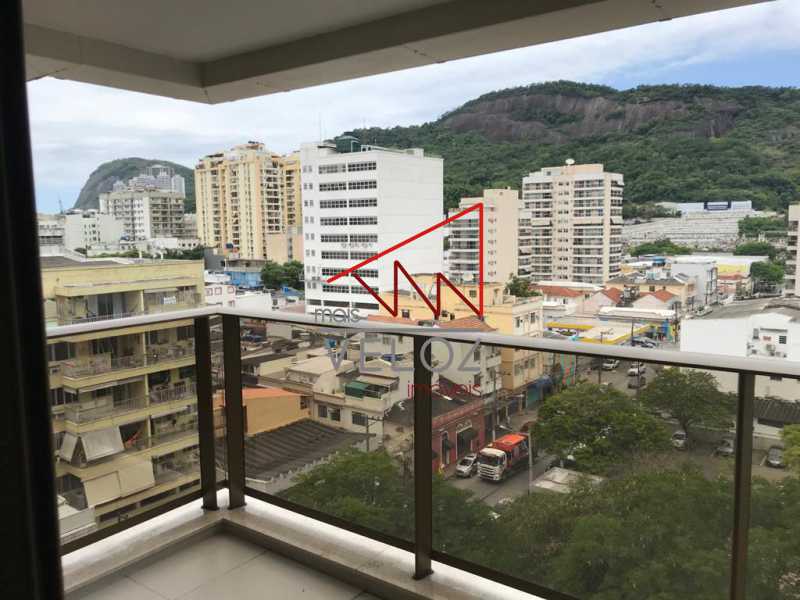 Apartamento à venda com 3 quartos, 99m² - Foto 1