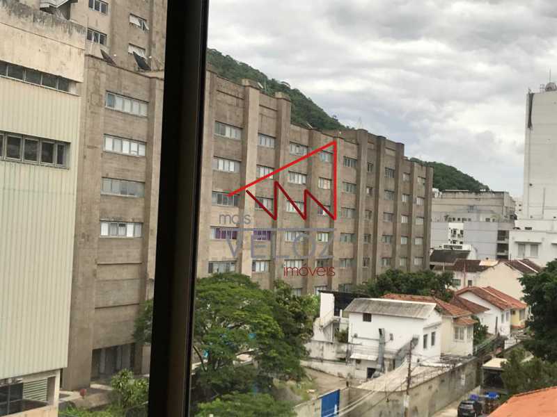 Apartamento à venda com 3 quartos, 99m² - Foto 12