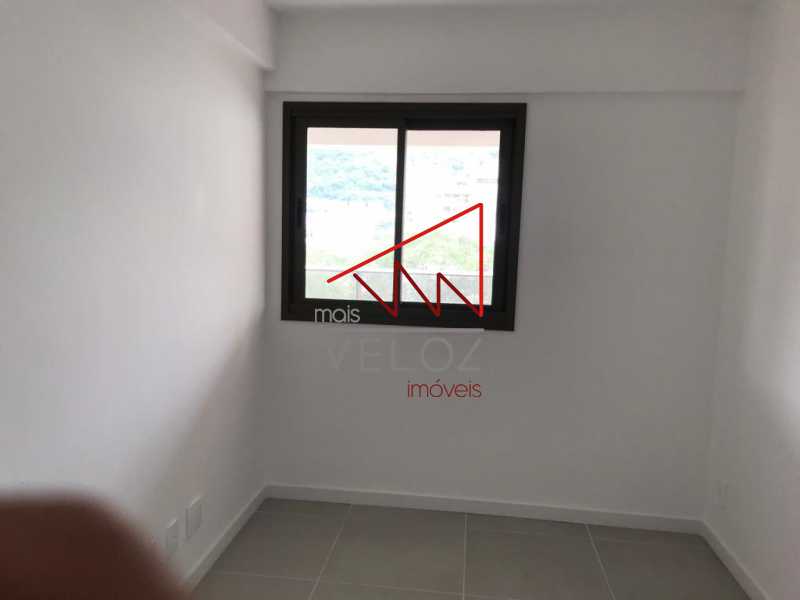 Apartamento à venda com 3 quartos, 99m² - Foto 20