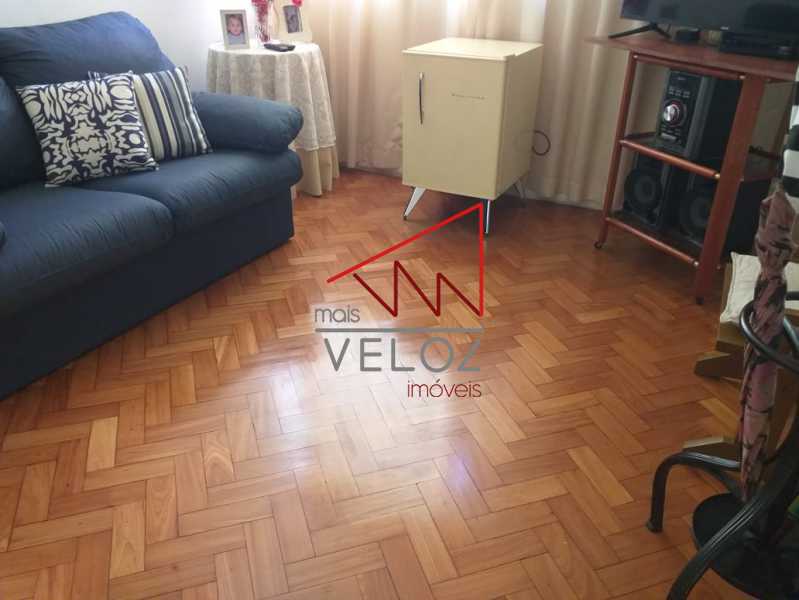 Apartamento à venda com 4 quartos, 115m² - Foto 2