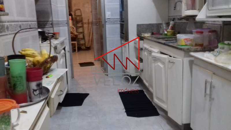 Apartamento à venda com 3 quartos, 150m² - Foto 15