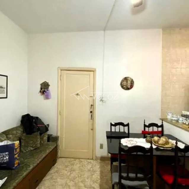 Apartamento à venda com 1 quarto, 42m² - Foto 14