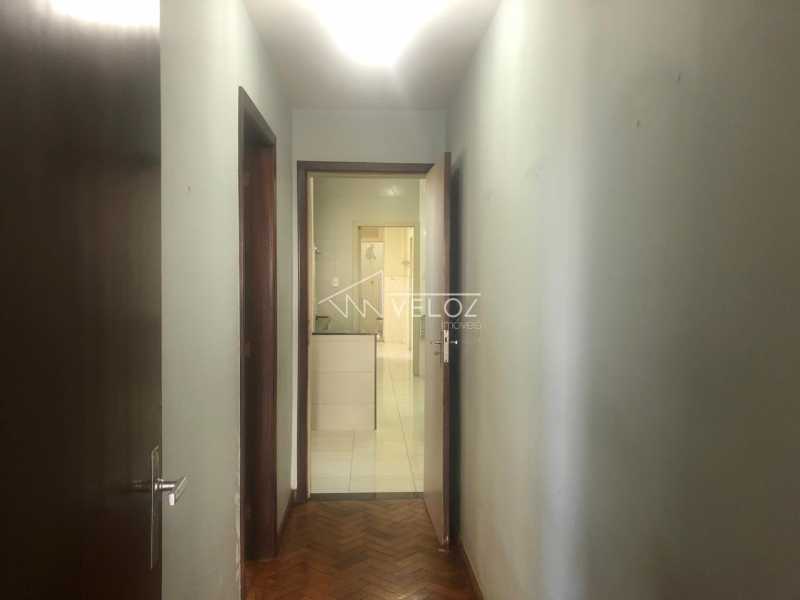 Apartamento à venda com 4 quartos, 230m² - Foto 10