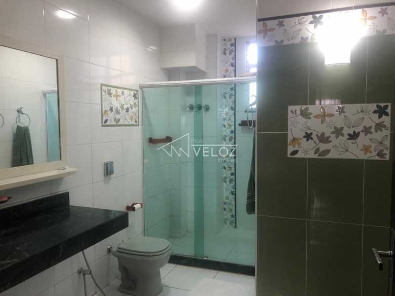 Apartamento à venda com 4 quartos, 230m² - Foto 15