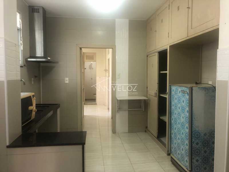 Apartamento à venda com 4 quartos, 230m² - Foto 20