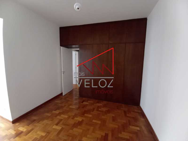 Apartamento à venda com 3 quartos, 112m² - Foto 10