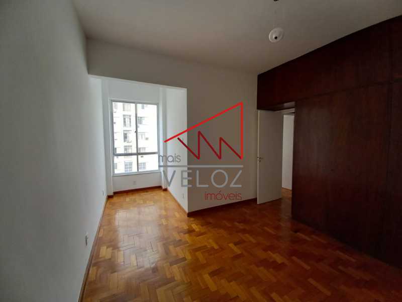 Apartamento à venda com 3 quartos, 112m² - Foto 11