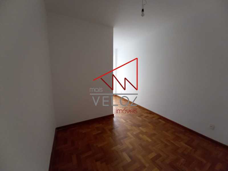 Apartamento à venda com 3 quartos, 112m² - Foto 19