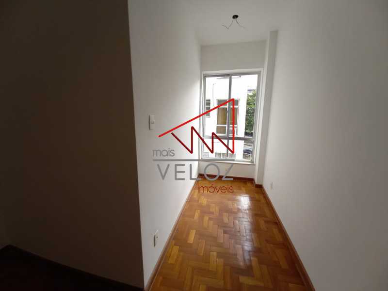 Apartamento à venda com 3 quartos, 112m² - Foto 20