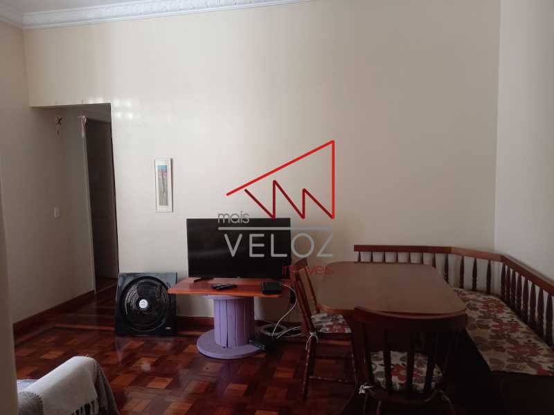 Apartamento à venda com 3 quartos, 100m² - Foto 2