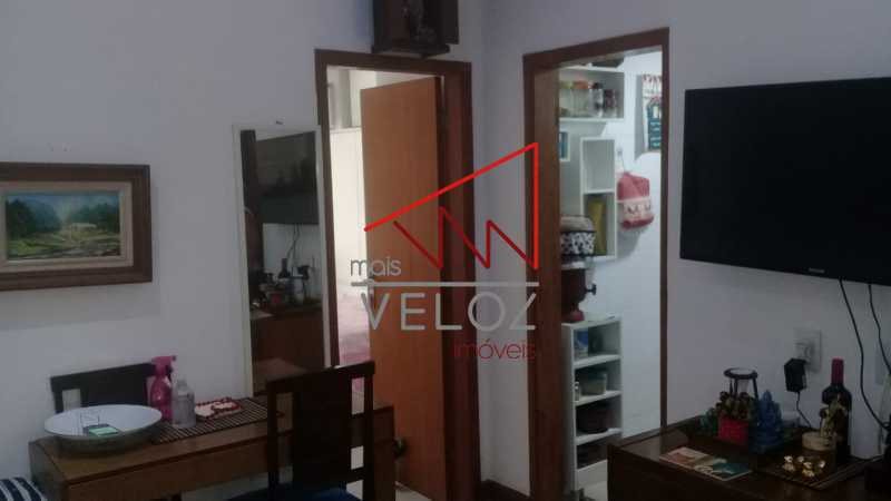 Apartamento à venda com 1 quarto, 35m² - Foto 1