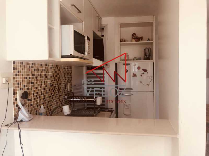 Apartamento à venda com 1 quarto, 41m² - Foto 9