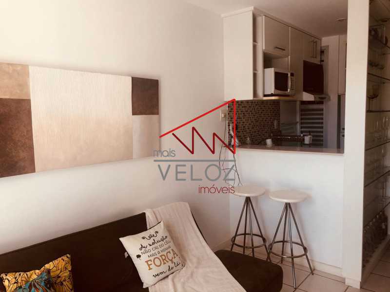 Apartamento à venda com 1 quarto, 41m² - Foto 5