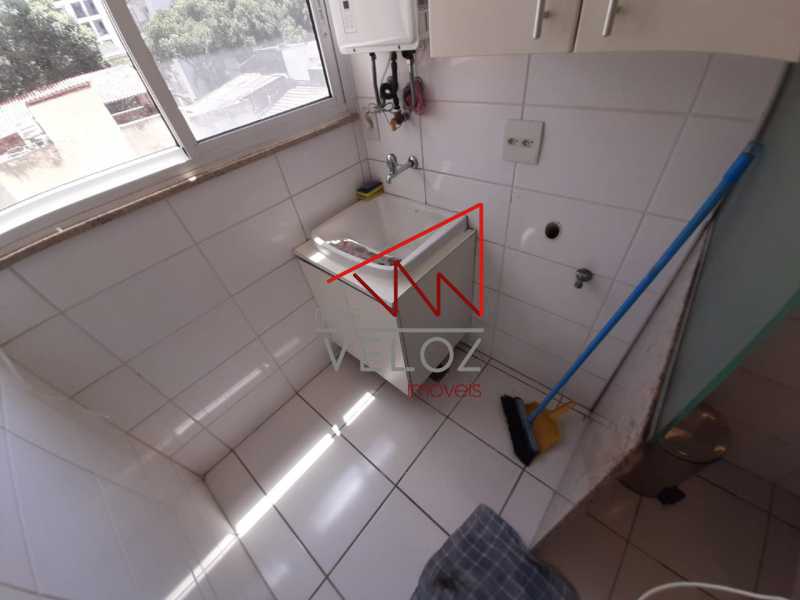 Apartamento à venda com 2 quartos, 80m² - Foto 11