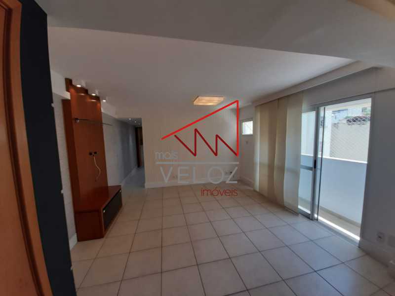 Apartamento à venda com 2 quartos, 80m² - Foto 6