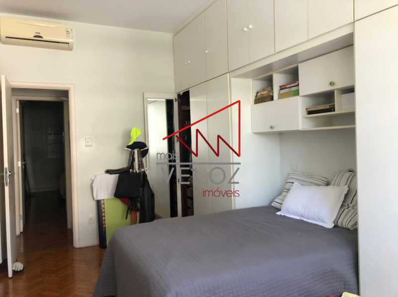 Apartamento à venda com 3 quartos, 150m² - Foto 14