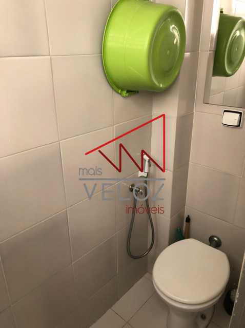 Apartamento à venda com 3 quartos, 150m² - Foto 12