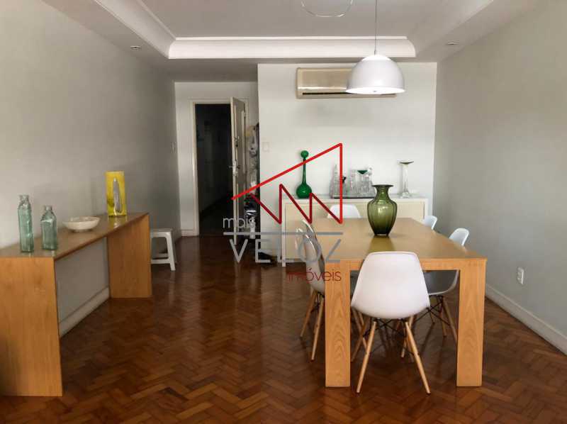 Apartamento à venda com 3 quartos, 150m² - Foto 6