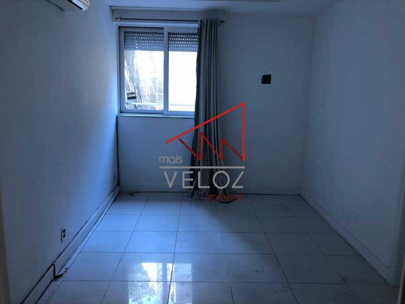 Apartamento à venda com 3 quartos, 165m² - Foto 14