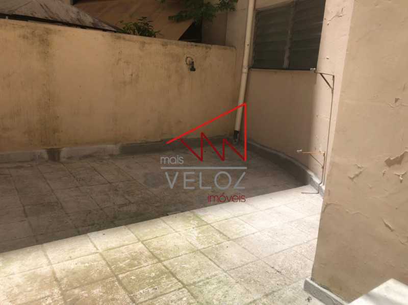 Apartamento à venda com 2 quartos, 70m² - Foto 19