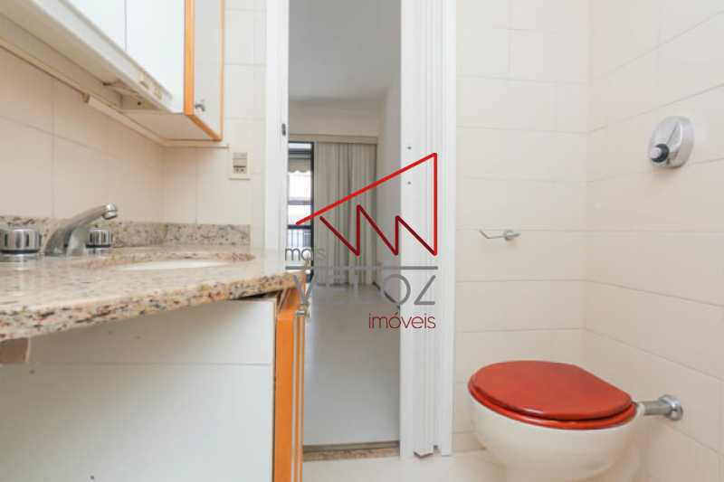 Apartamento à venda com 2 quartos, 96m² - Foto 13