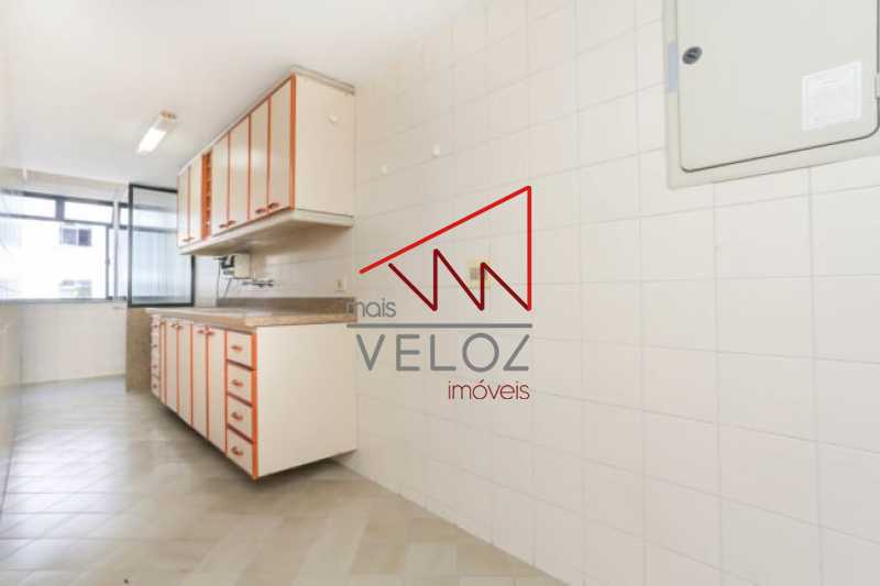 Apartamento à venda com 2 quartos, 96m² - Foto 14