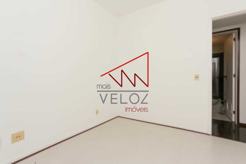 Apartamento à venda com 2 quartos, 96m² - Foto 7