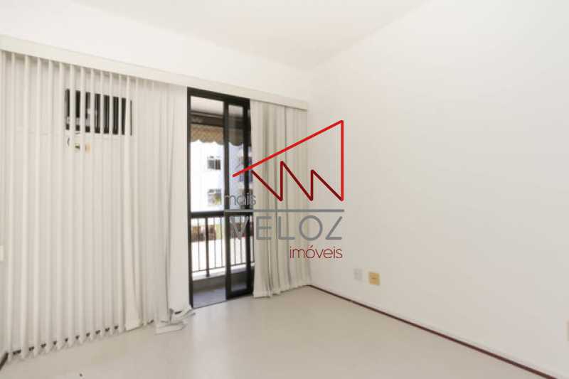 Apartamento à venda com 2 quartos, 96m² - Foto 10